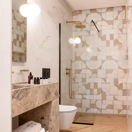 1910 Legacy Hotel 3*