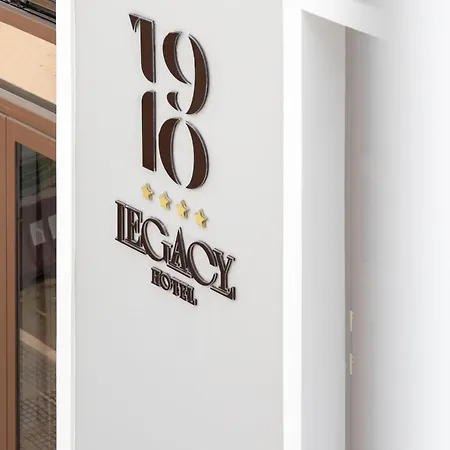 1910 Legacy 3*