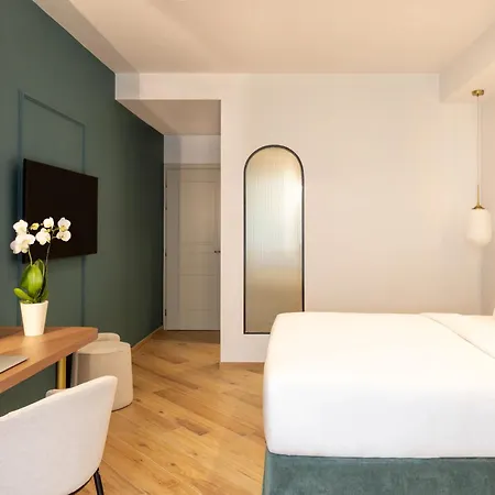 1910 Legacy 3* 볼로스