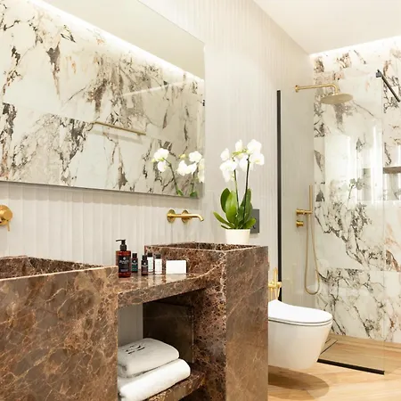 1910 Legacy 3* 볼로스