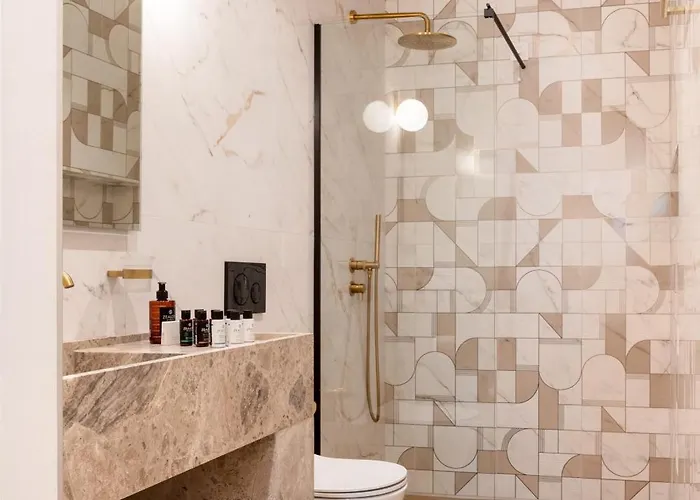 1910 Legacy Hotel 3*